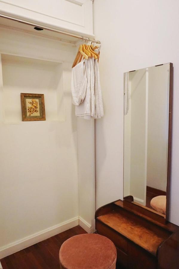 Manee Guesthouse And Record บ้านมานี Chiang Mai Exteriör bild